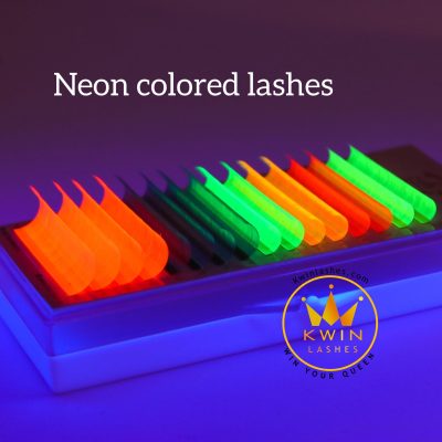 Neon lash: the trend of eyelash extension